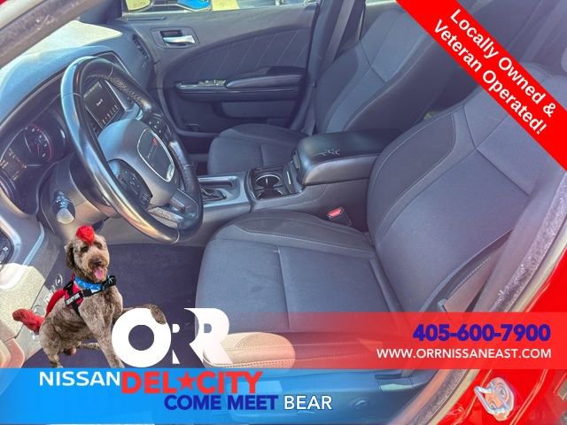 Used 2021 Dodge Charger SXT w/ Blacktop Package RWD image 13