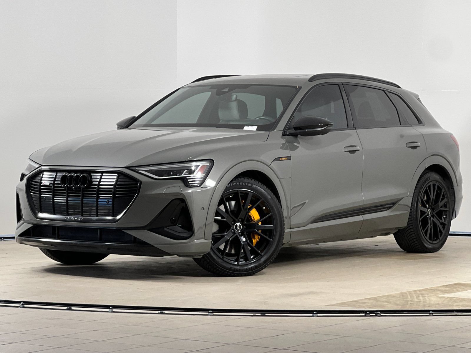 Used 2023 Audi e-tron Chronos w/ Chronos Package AWD/4WD image 1
