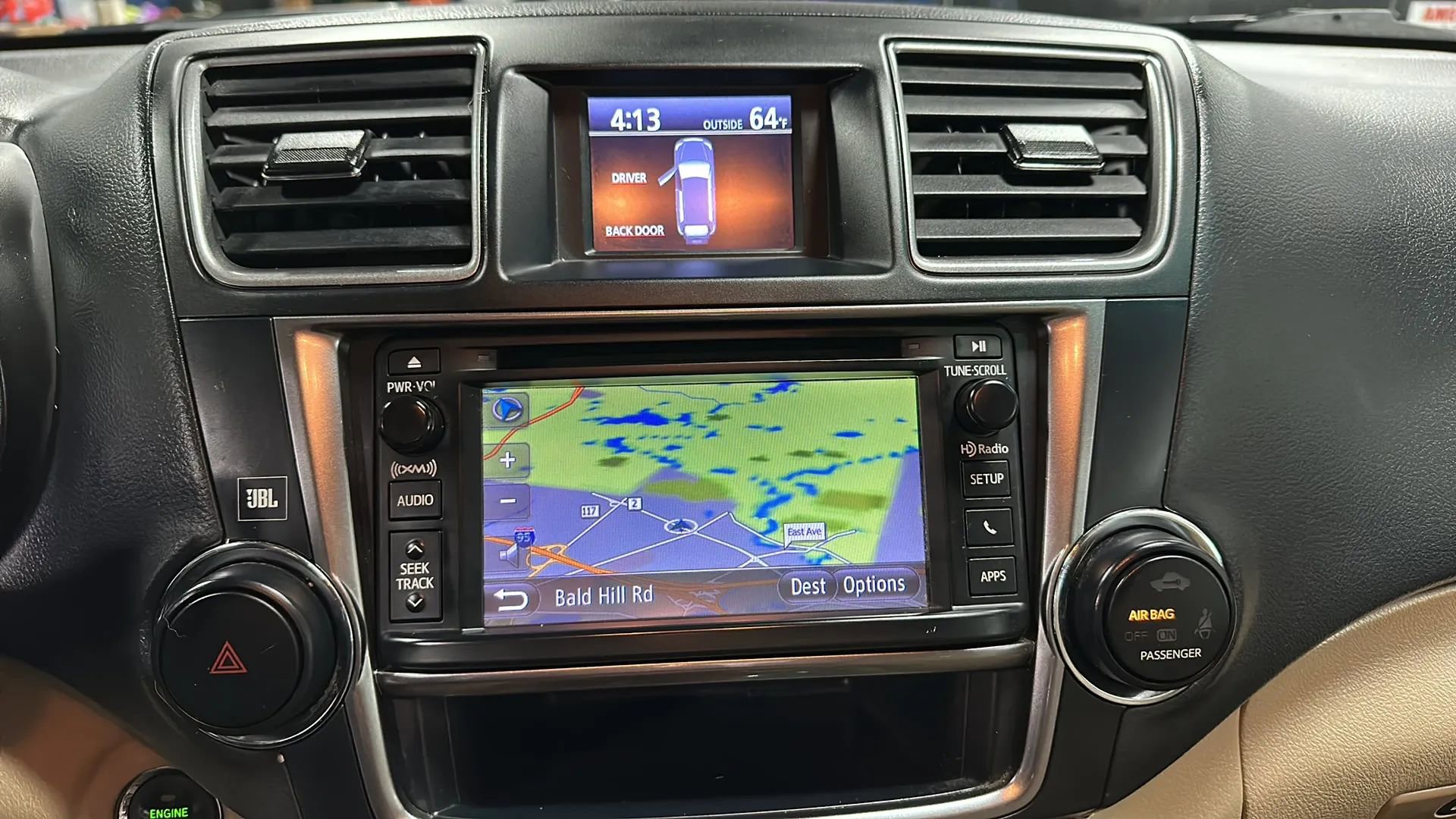 Used 2013 Toyota Highlander Limited image 23