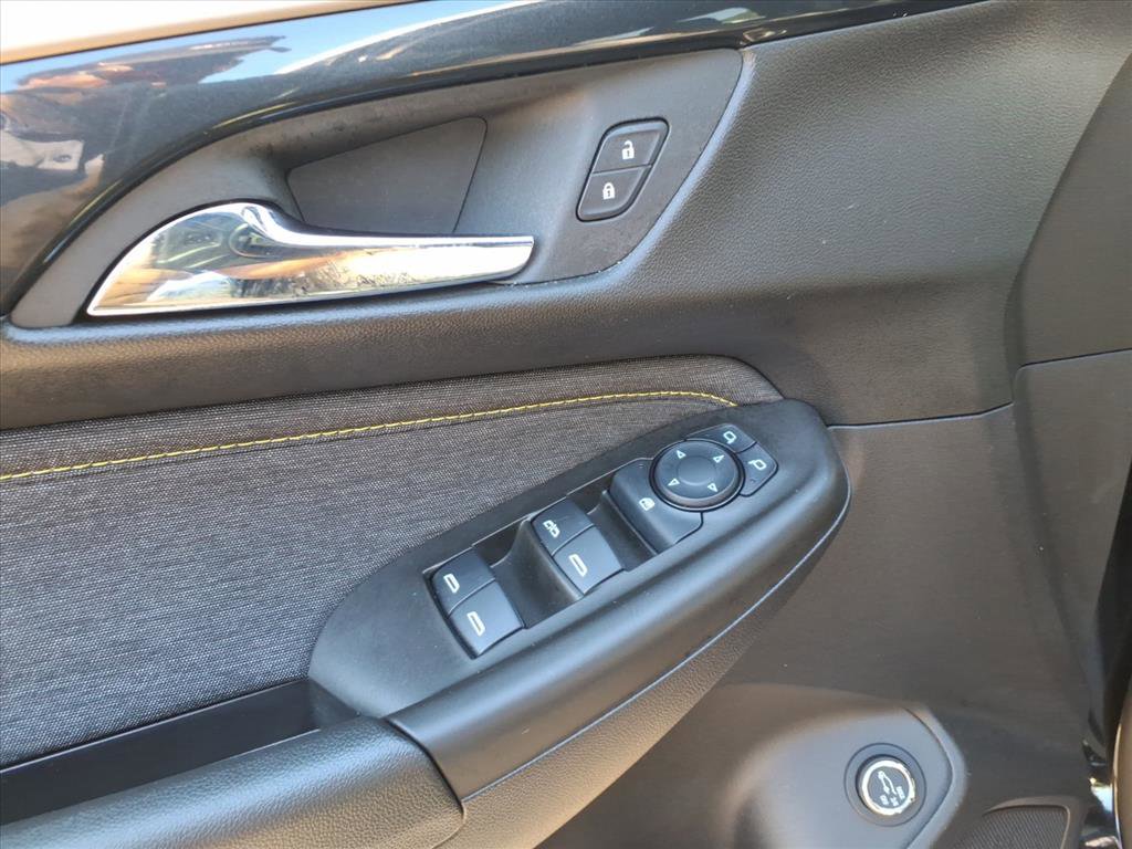 Used 2025 Chevrolet TrailBlazer ACTIV w/ Convenience Package image 8