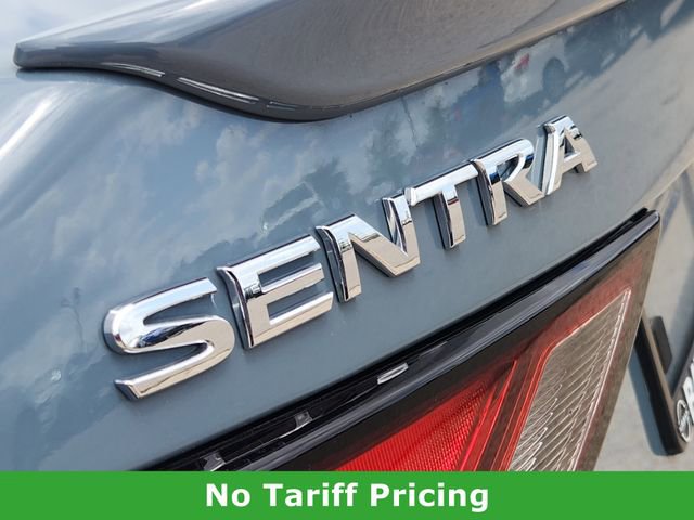 Used 2025 Nissan Sentra SR w/ SR Premium Package FWD image 11