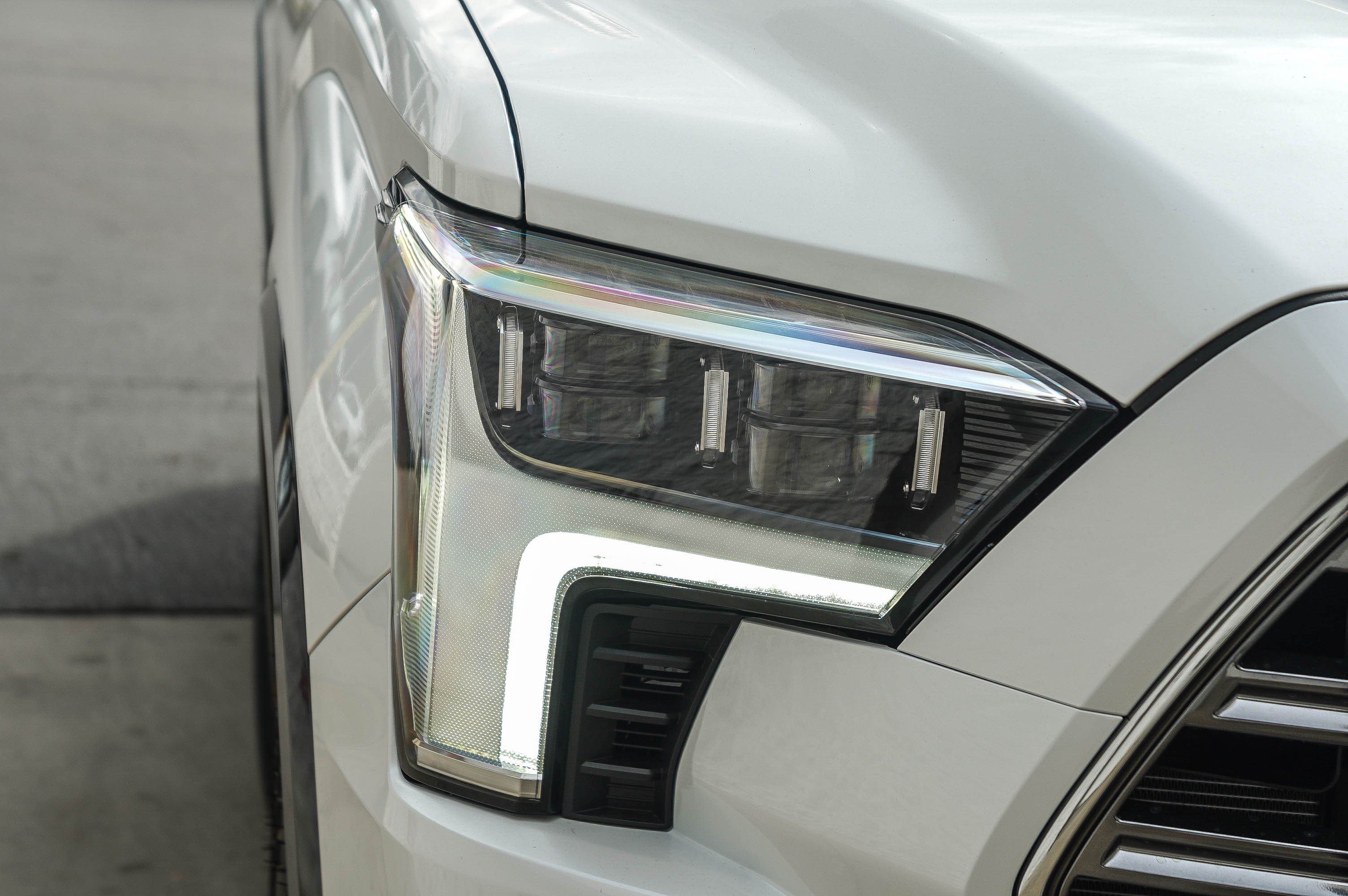 New 2026 Toyota Sequoia Platinum AWD/4WD image 9