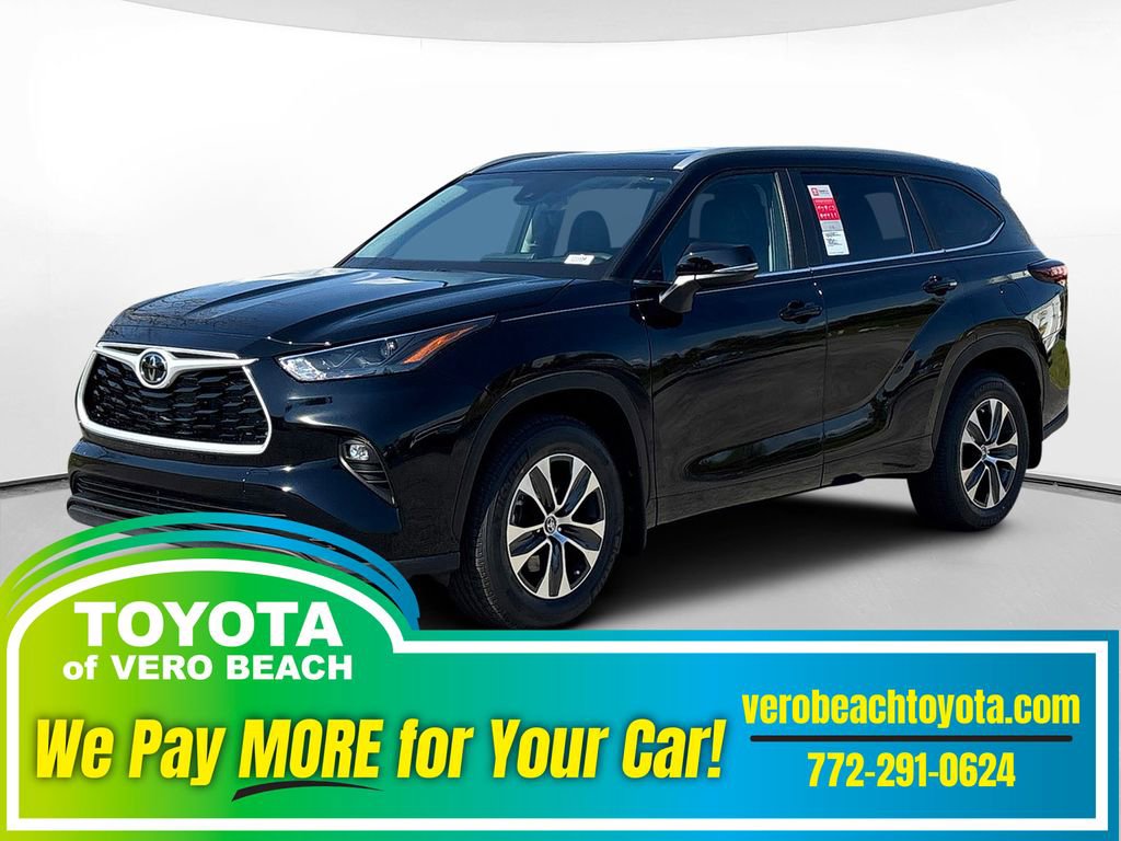 New 2026 Toyota Highlander XLE image 1