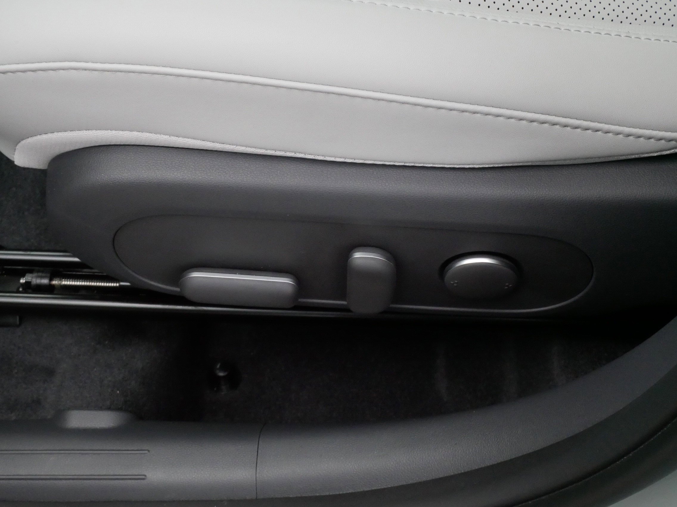 Certified 2026 Hyundai Kona Limited image 20