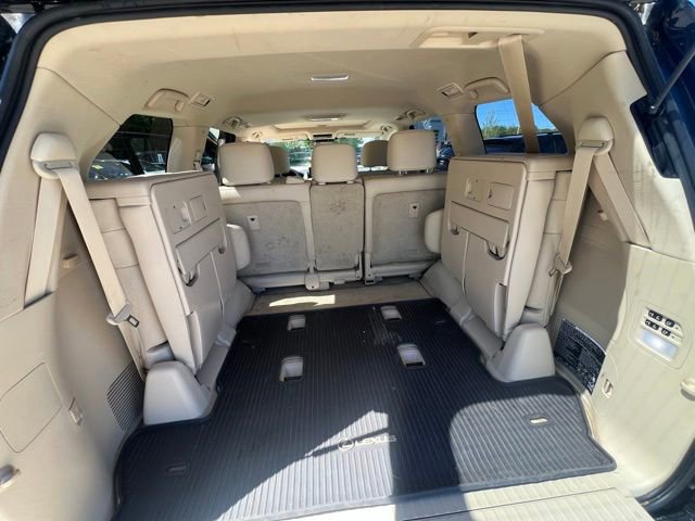 Used 2020 Lexus LX 570 4WD w/ Luxury Package image 19