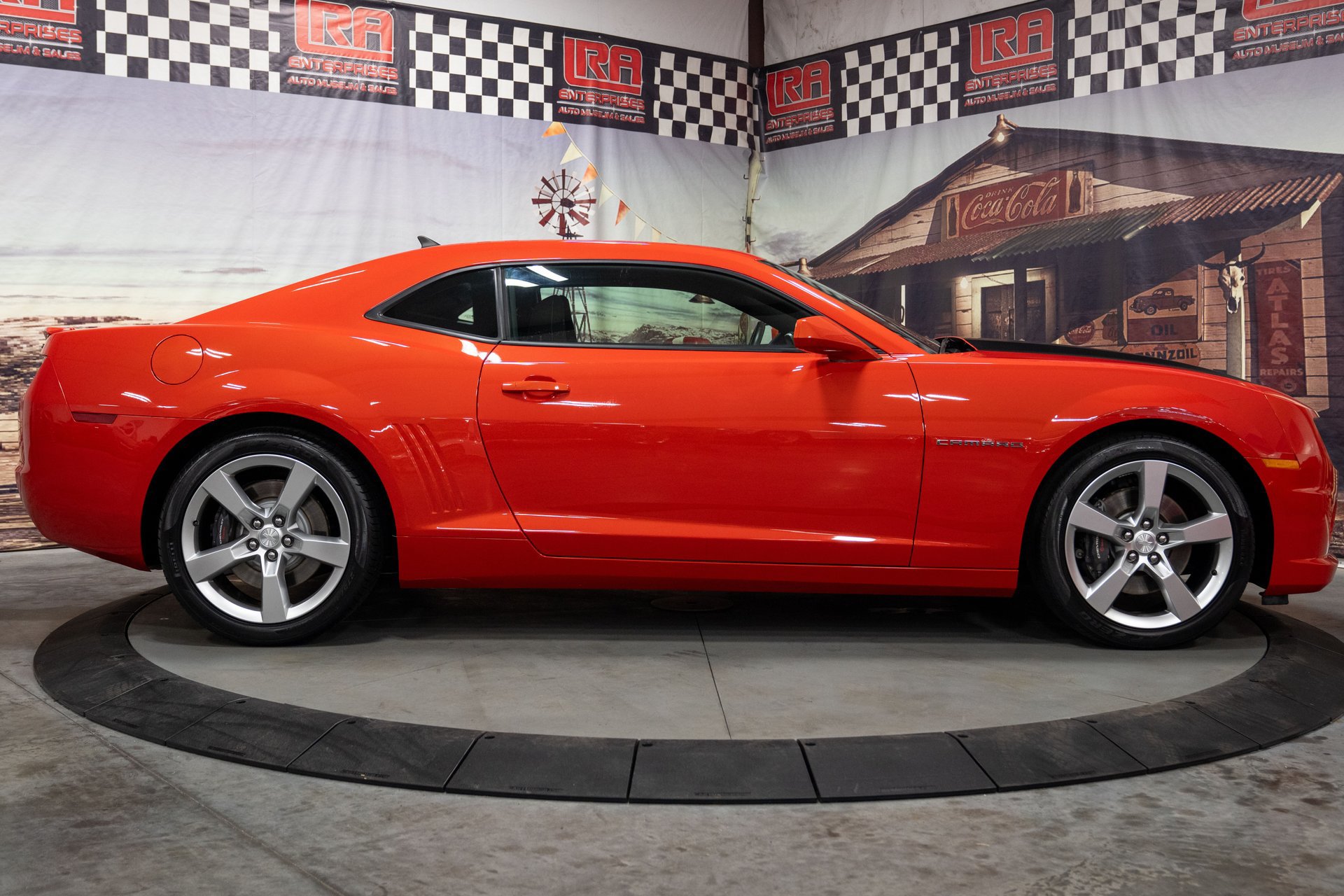 Used 2010 Chevrolet Camaro SS w/ Black Stripe Package RWD image 8