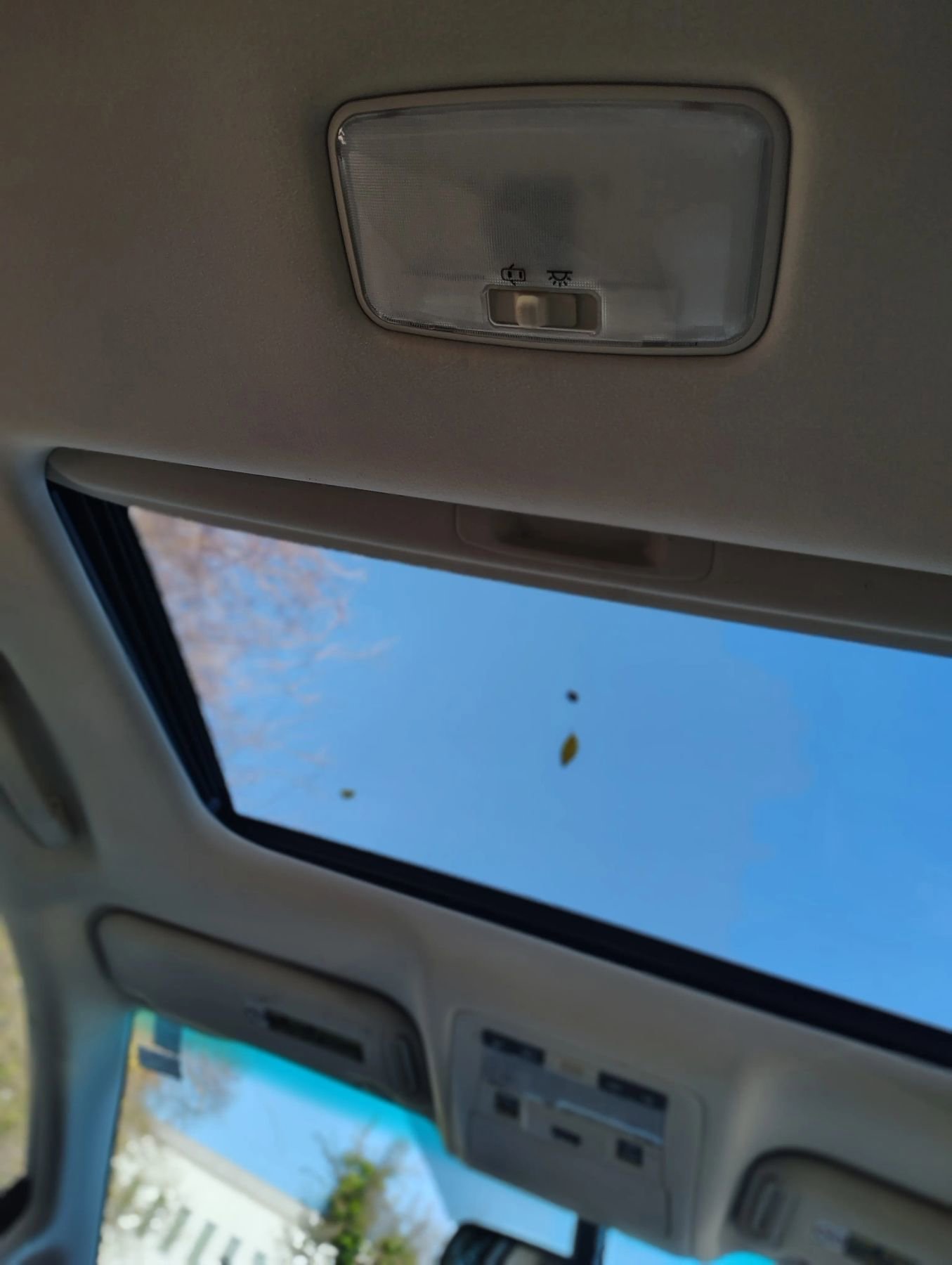 Used 2010 Lexus HS 250h Premium image 17