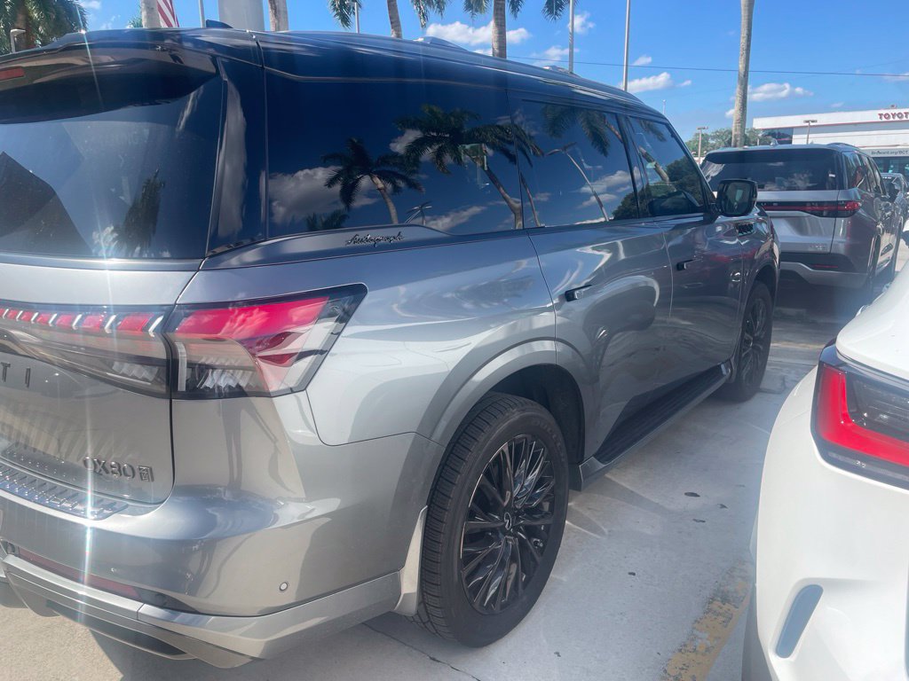 Used 2025 INFINITI QX80 Autograph w/ Autograph Exterior Package AWD/4WD image 7
