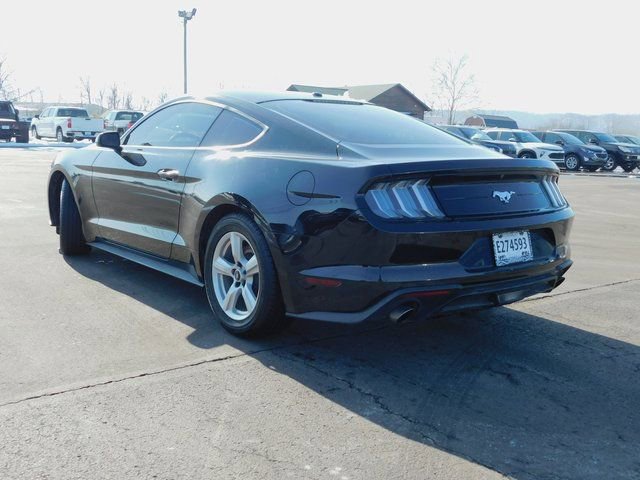Used 2019 Ford Mustang Coupe image 8