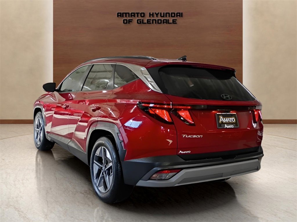 Certified 2025 Hyundai Tucson SEL image 3