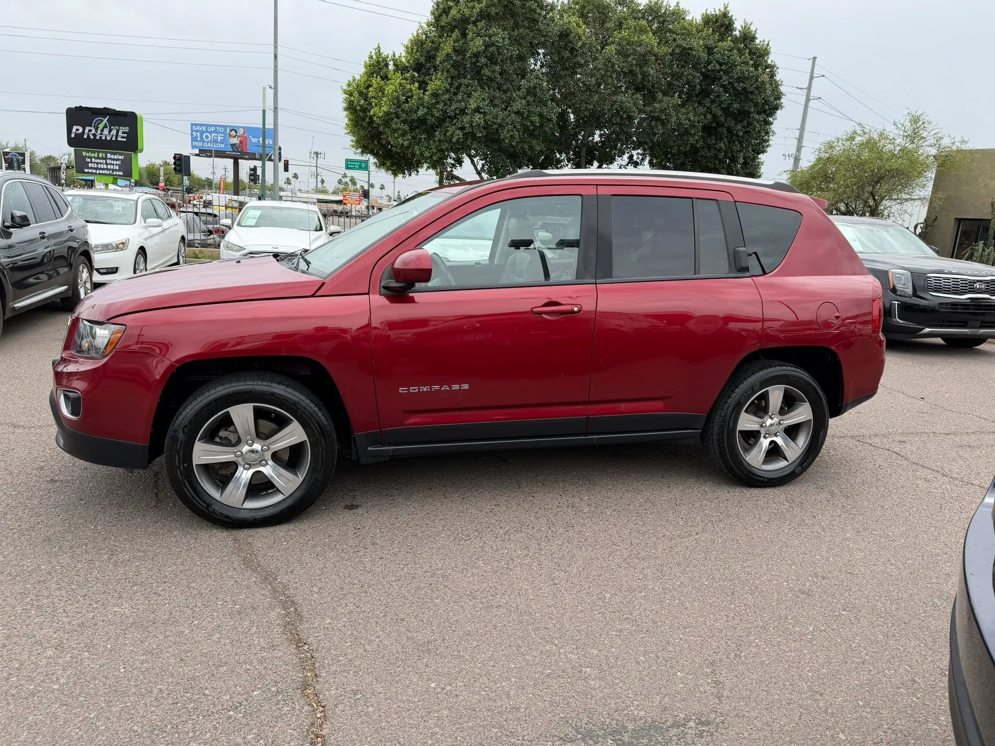 Used 2017 Jeep Compass High Altitude AWD/4WD image 8