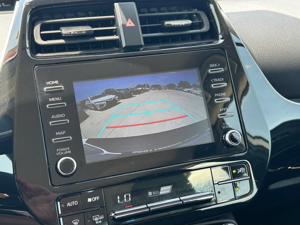 Used 2020 Toyota Prius LE FWD image 28