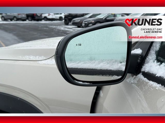 New 2026 Chevrolet Trax RS w/ Driver Confidence Package image 23