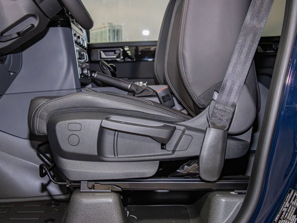 New 2025 INEOS Grenadier Station Wagon AWD/4WD image 15