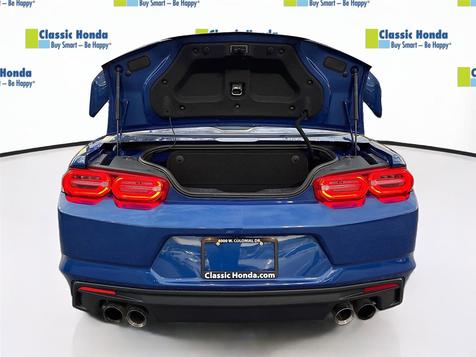 Used 2022 Chevrolet Camaro LT w/ Technology Package image 28