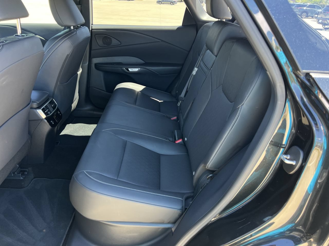 Used 2025 Lexus RX 350 Premium Plus w/ Accessory Package (Z1) FWD image 24