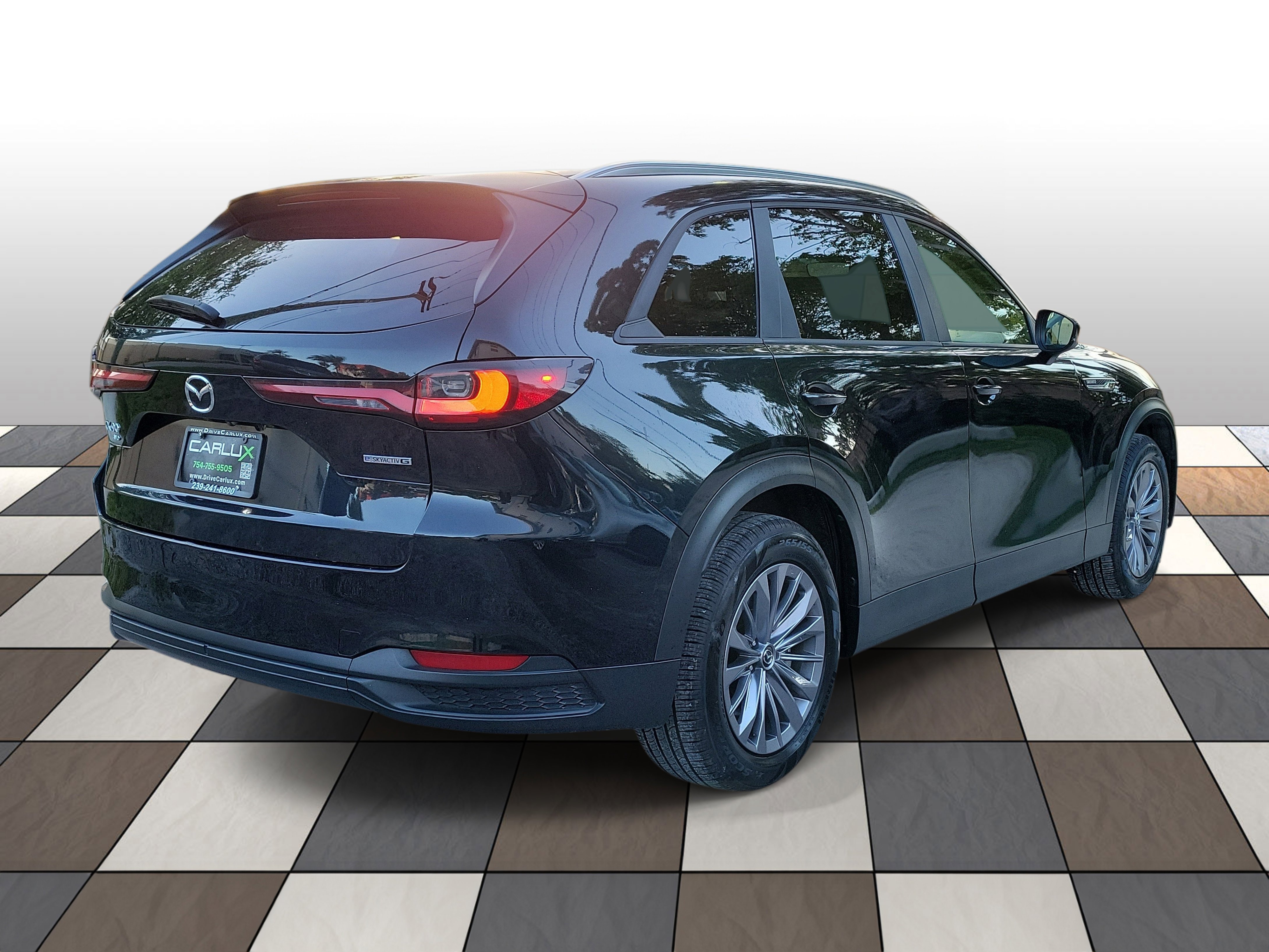 Used 2025 MAZDA CX-90 3.3 Turbo w/ Select Package image 4