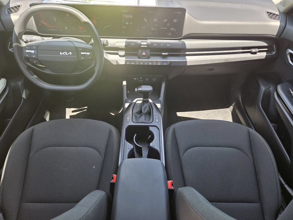 New 2026 Kia K4 FWD image 18