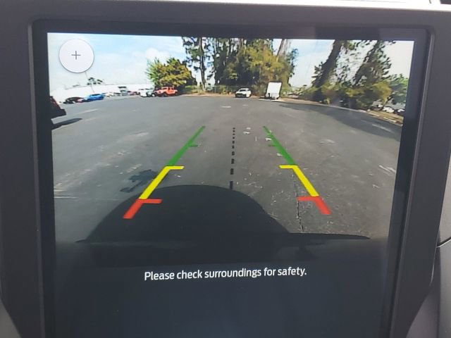 Used 2023 Ford Edge SE image 24