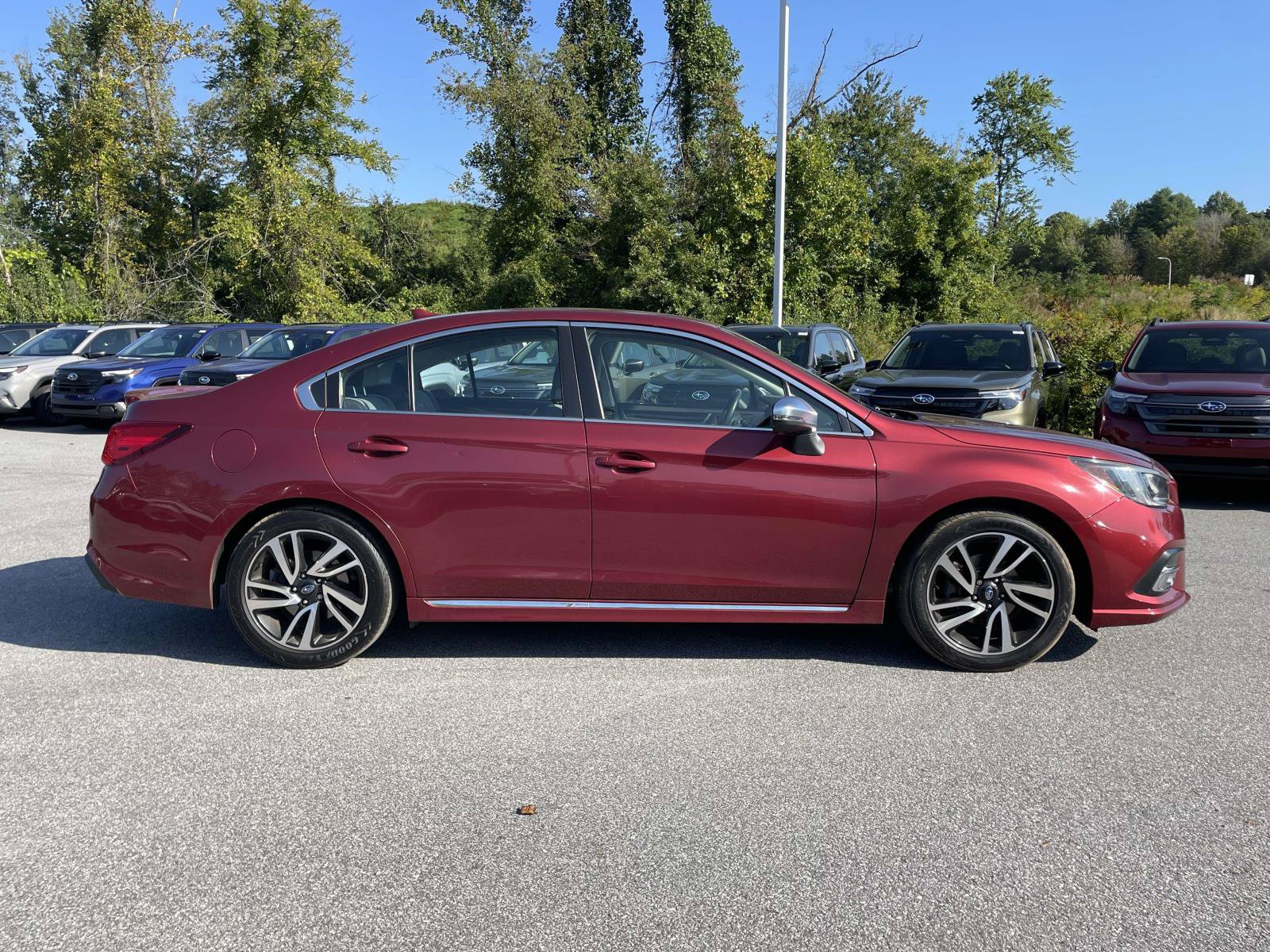 Used 2019 Subaru Legacy 2.5i Sport AWD/4WD image 28