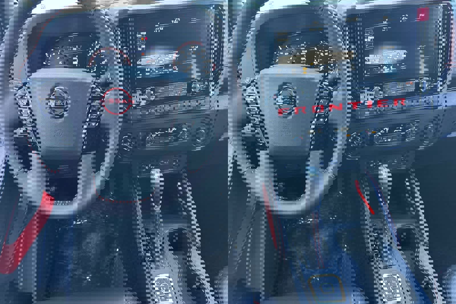 New 2026 Nissan Frontier PRO-4X w/ Pro-4x Convenience Package image 15