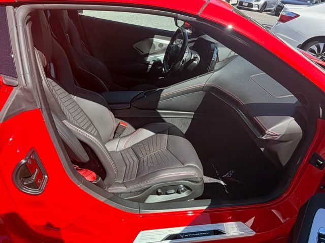 Used 2021 Chevrolet Corvette Stingray Preferred Cpe w/ Z51 Performance Package RWD image 37