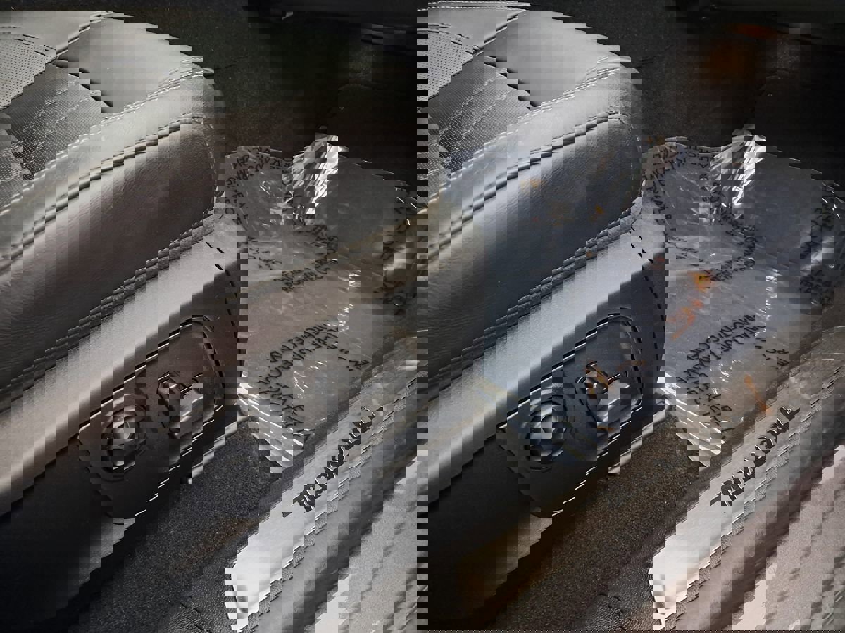 Used 2017 Maserati Levante w/ Sport Package image 28