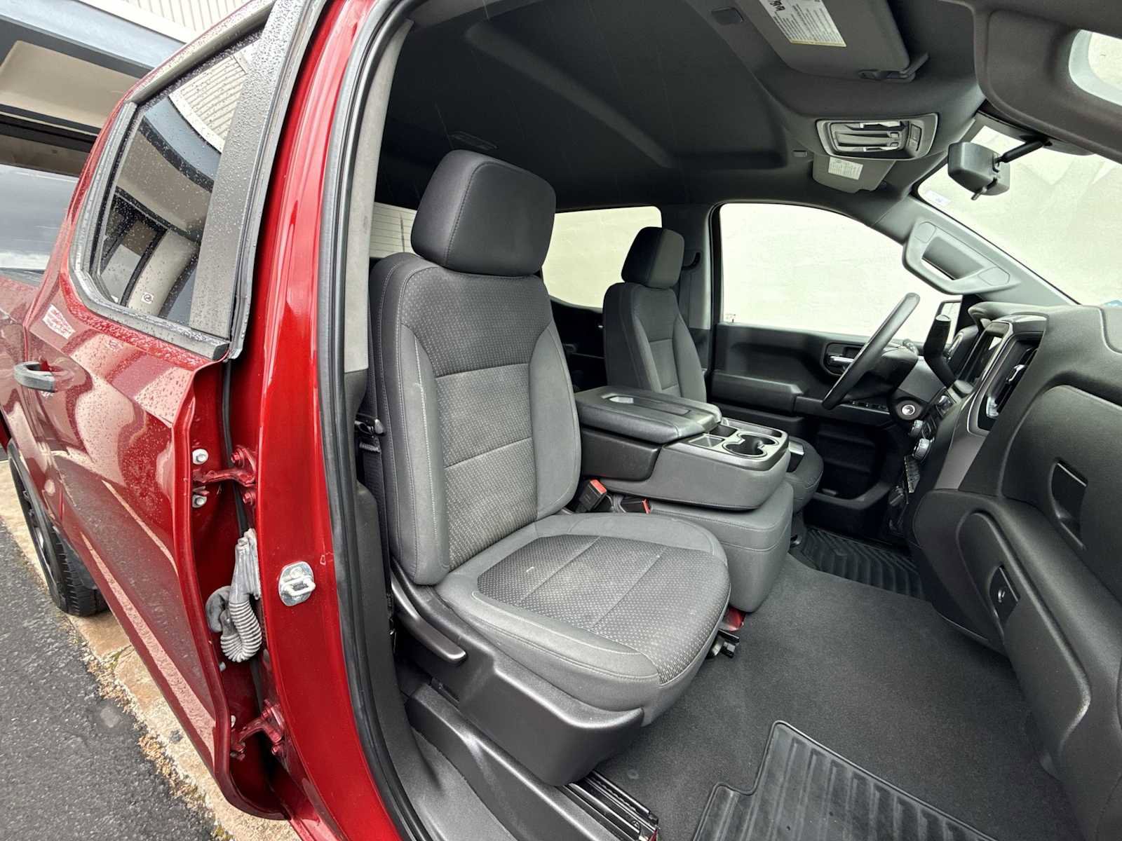 Used 2022 Chevrolet Silverado 1500 Custom w/ LPO, Blackout Package RWD image 24