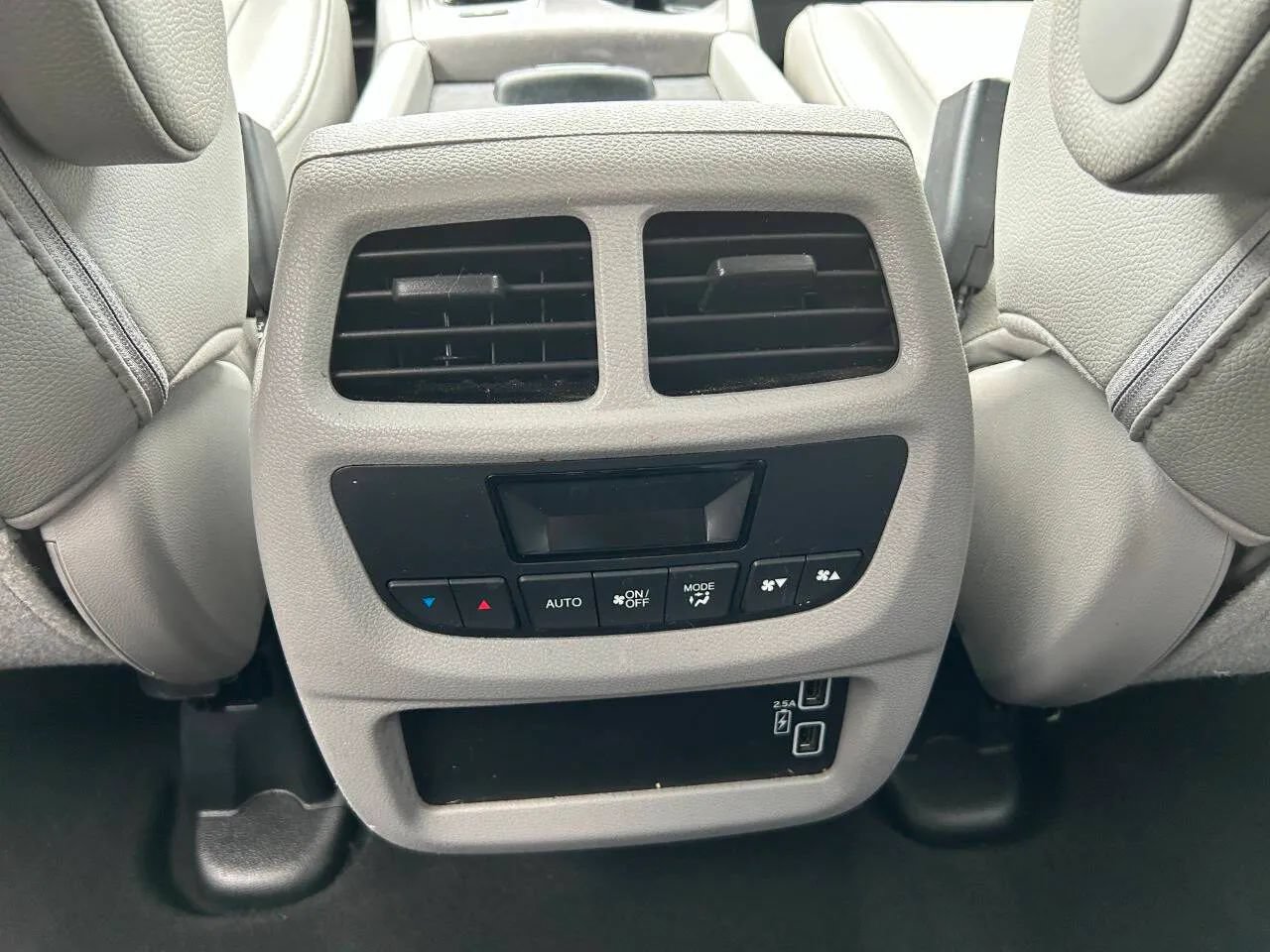 Used 2019 Honda Pilot EX-L image 23
