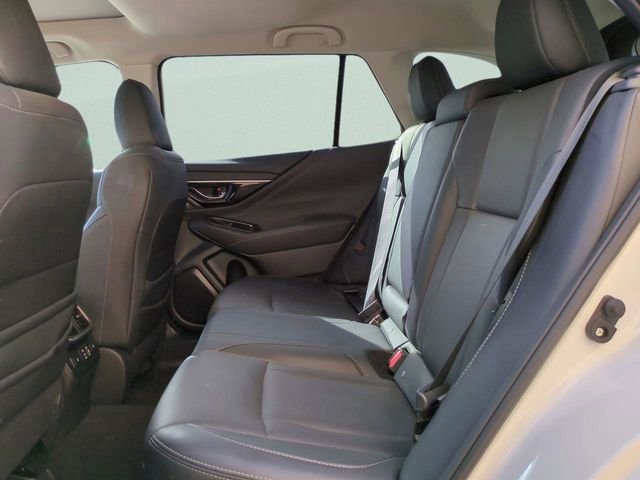 Used 2023 Subaru Outback Limited image 17