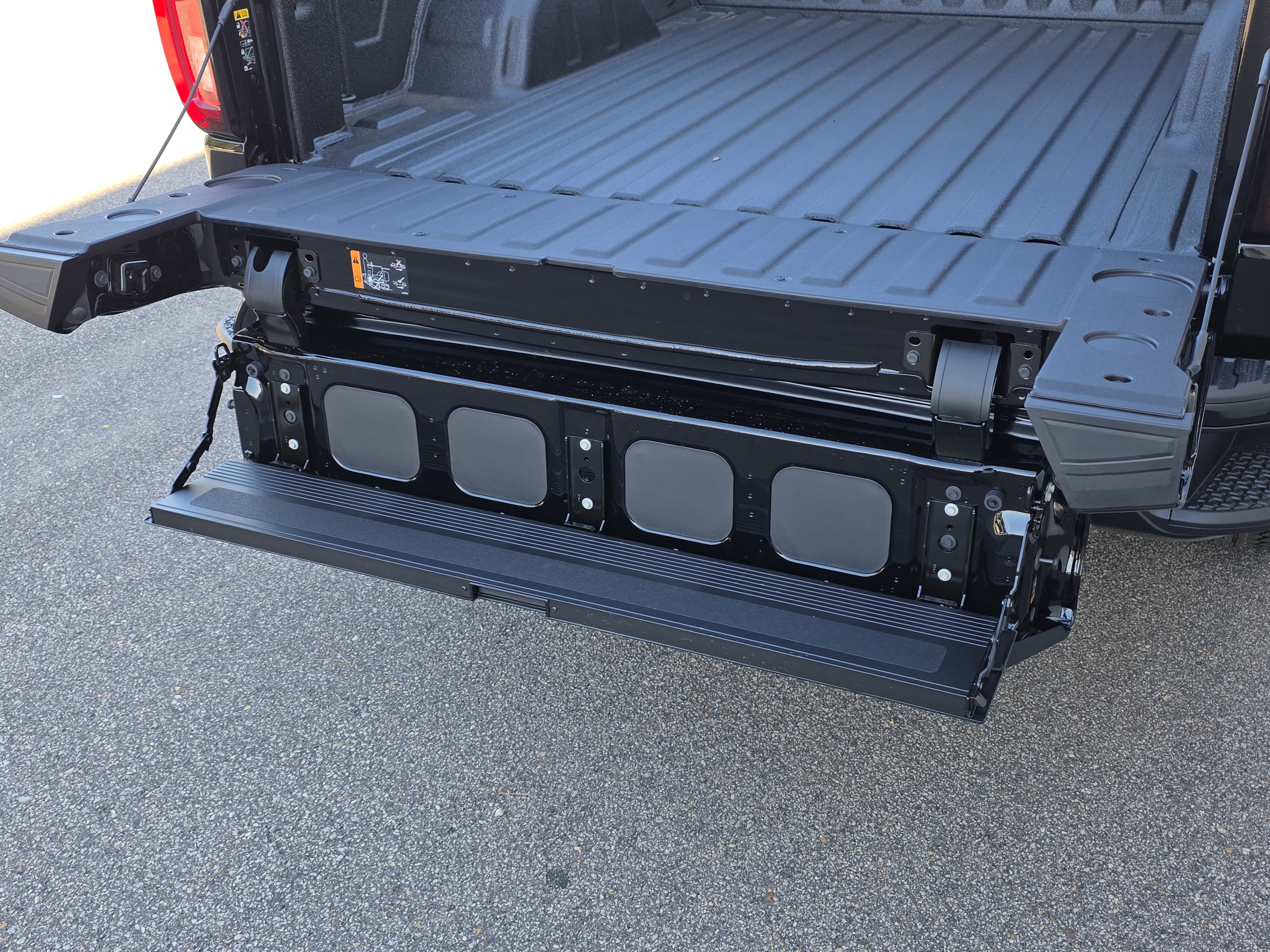 New 2026 GMC Sierra 1500 AT4 image 33