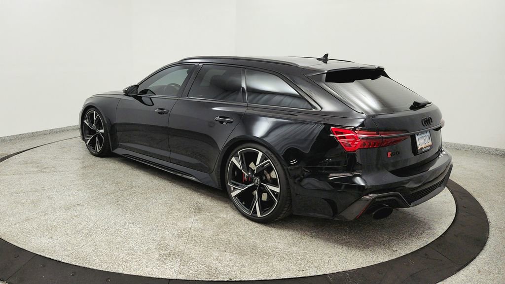 Used 2021 Audi RS 6 AWD/4WD image 3
