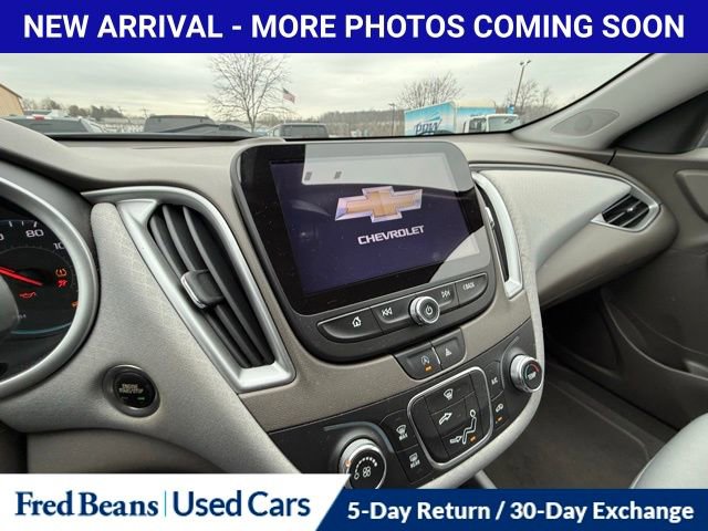 Used 2020 Chevrolet Malibu LS image 14
