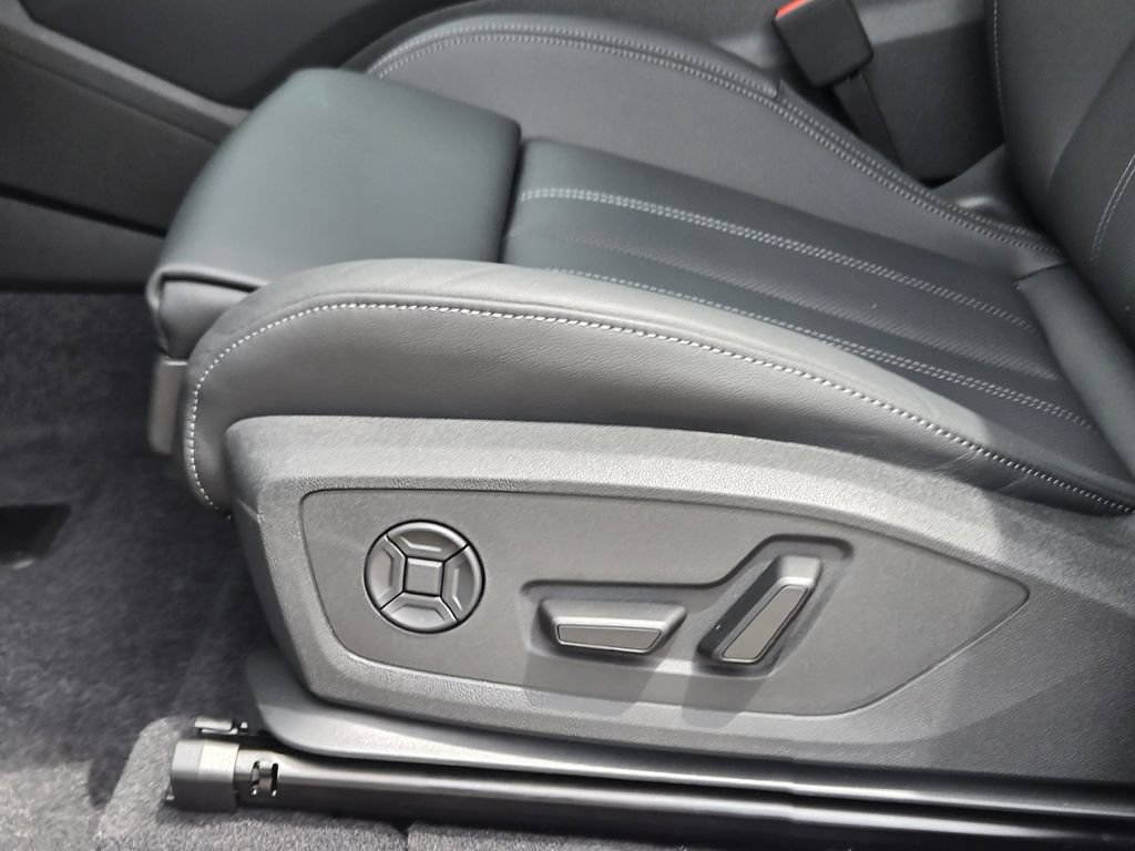 New 2027 Audi Q6 e-tron Premium Plus AWD/4WD image 32