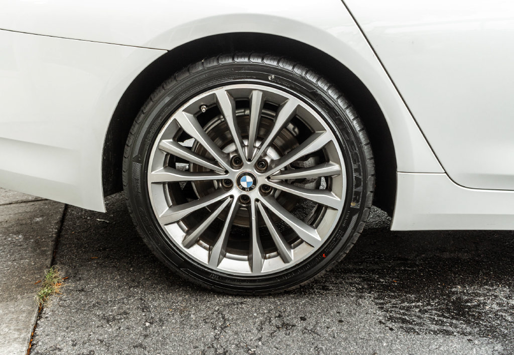 Used 2021 BMW 530i RWD image 32