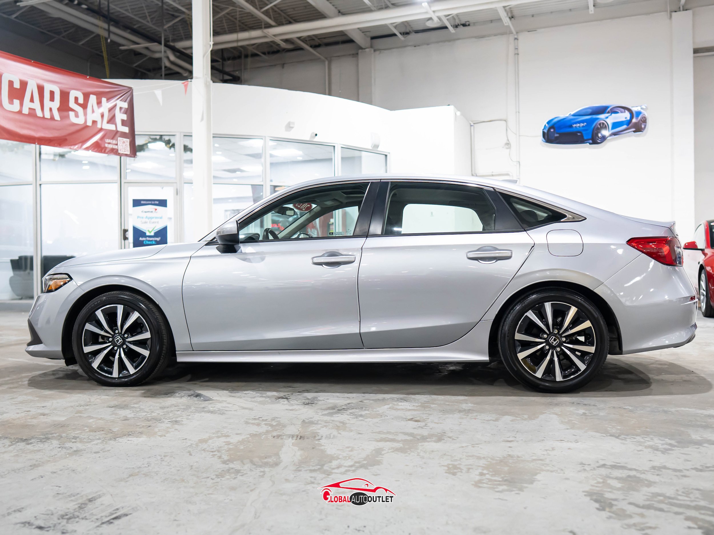 Used 2023 Honda Civic EX image 4
