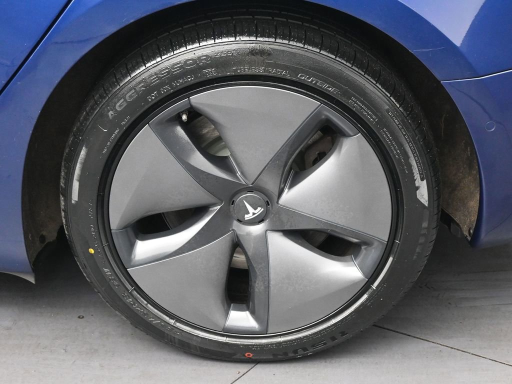 Used 2018 Tesla Model 3 Long Range image 35