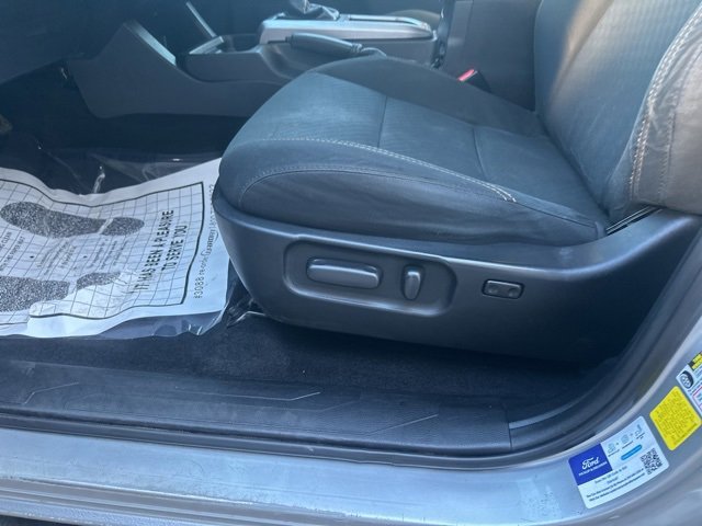 Used 2020 Toyota Tacoma SR5 image 17