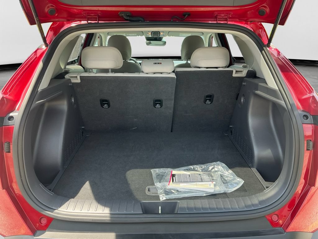 Used 2024 Hyundai Kona SEL FWD image 17