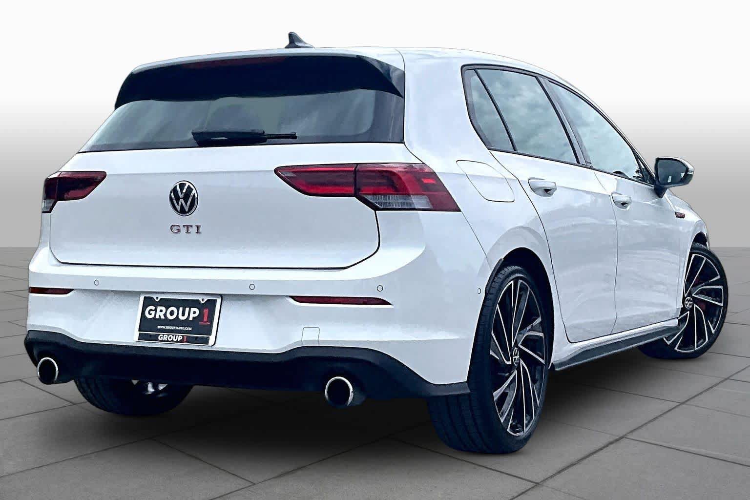 Used 2024 Volkswagen GTI Autobahn FWD image 11