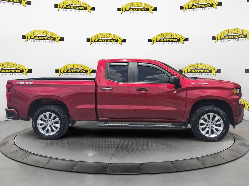 Used 2019 Chevrolet Silverado 1500 Custom w/ Custom Convenience Package AWD/4WD image 6