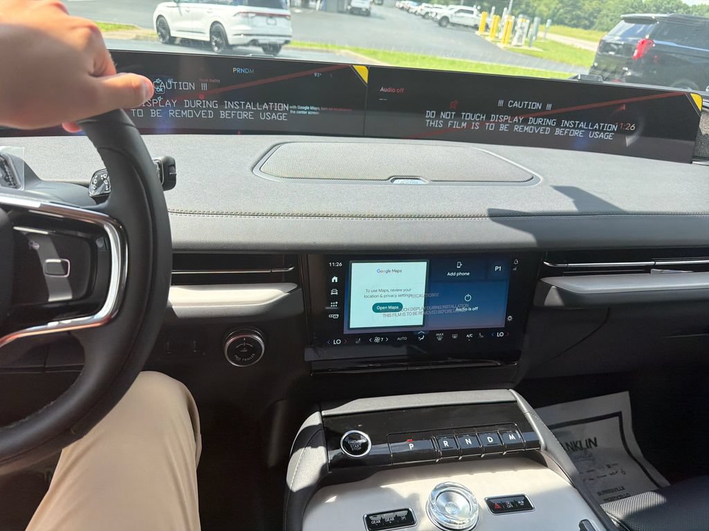 New 2027 Lincoln Navigator Reserve w/ Jet Appearance Package AWD/4WD image 20