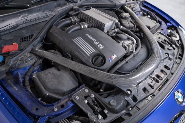 Used 2019 BMW M4 CS image 37