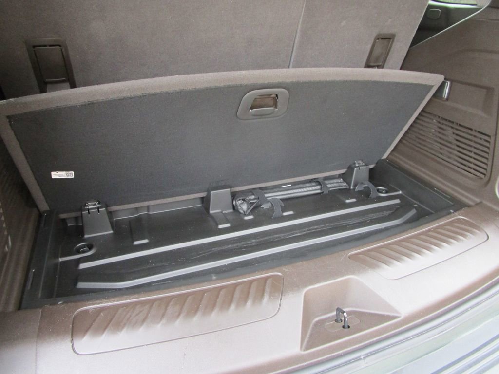 Used 2023 Chevrolet Tahoe LT image 18