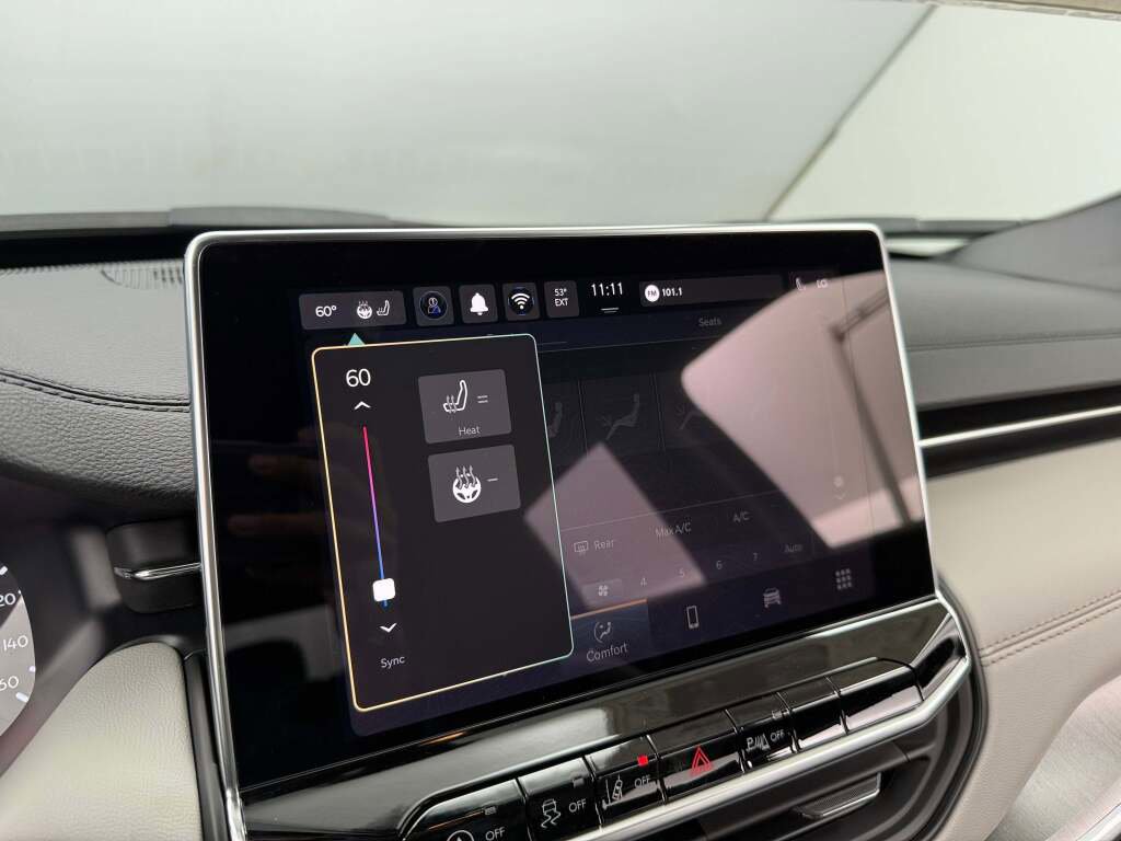 New 2026 Jeep Compass Limited image 31