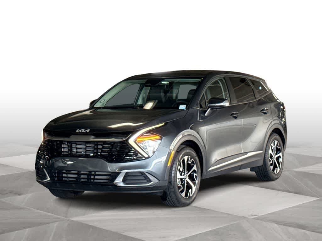 Used 2024 Kia Sportage EX FWD image 4