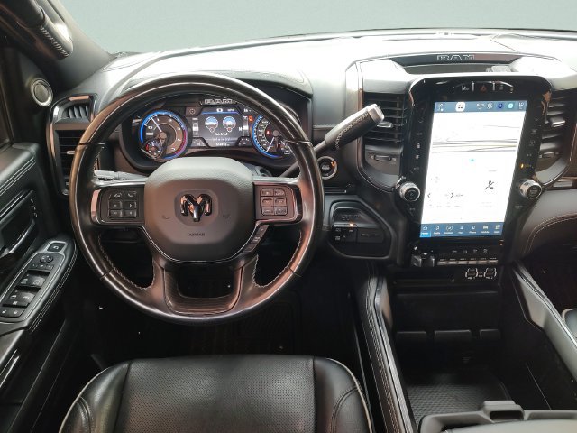 Used 2022 RAM 2500 Limited AWD/4WD image 10