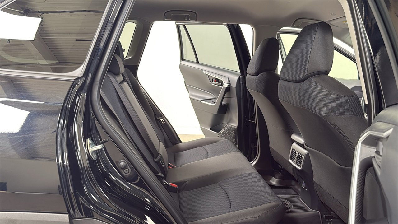 Certified 2025 Toyota RAV4 LE image 17