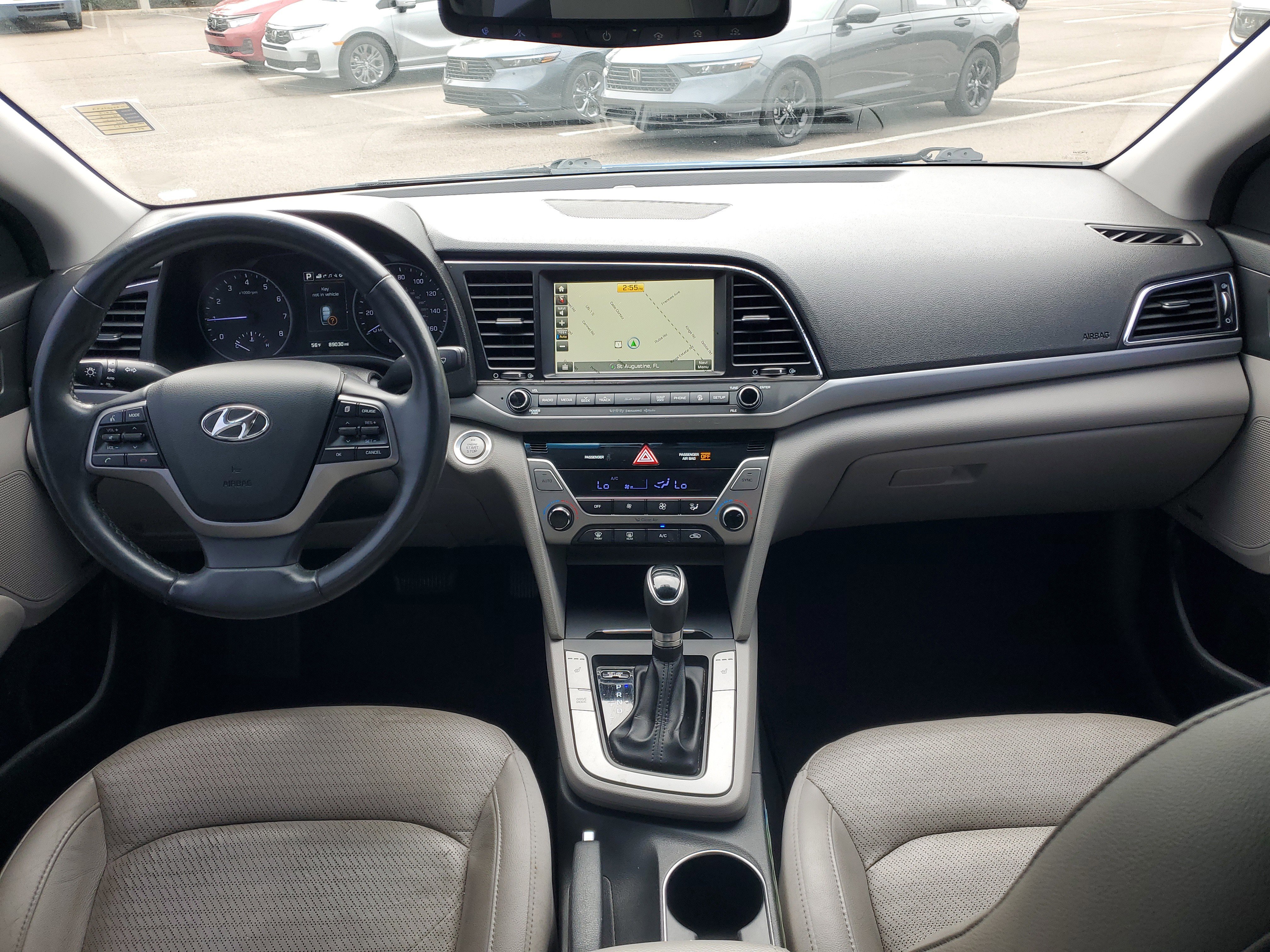 Used 2017 Hyundai Elantra Limited w/ Limited Tech Package 04 image 21