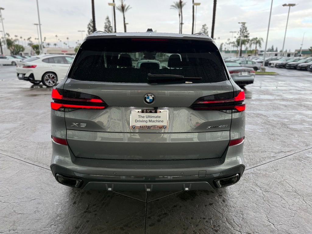 Used 2026 BMW X5 xDrive40i w/ M Sport Package image 4